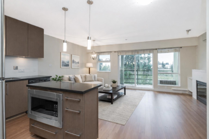 410 15735 Croydon Drive, Surrey, BC, Surrey — Apartment/Condo for sale