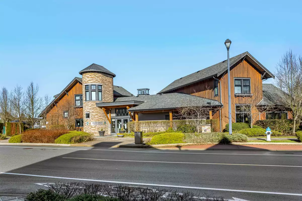 Outdoor Patio Photo of 423 31158 Westridge Place, Abbotsford, BC