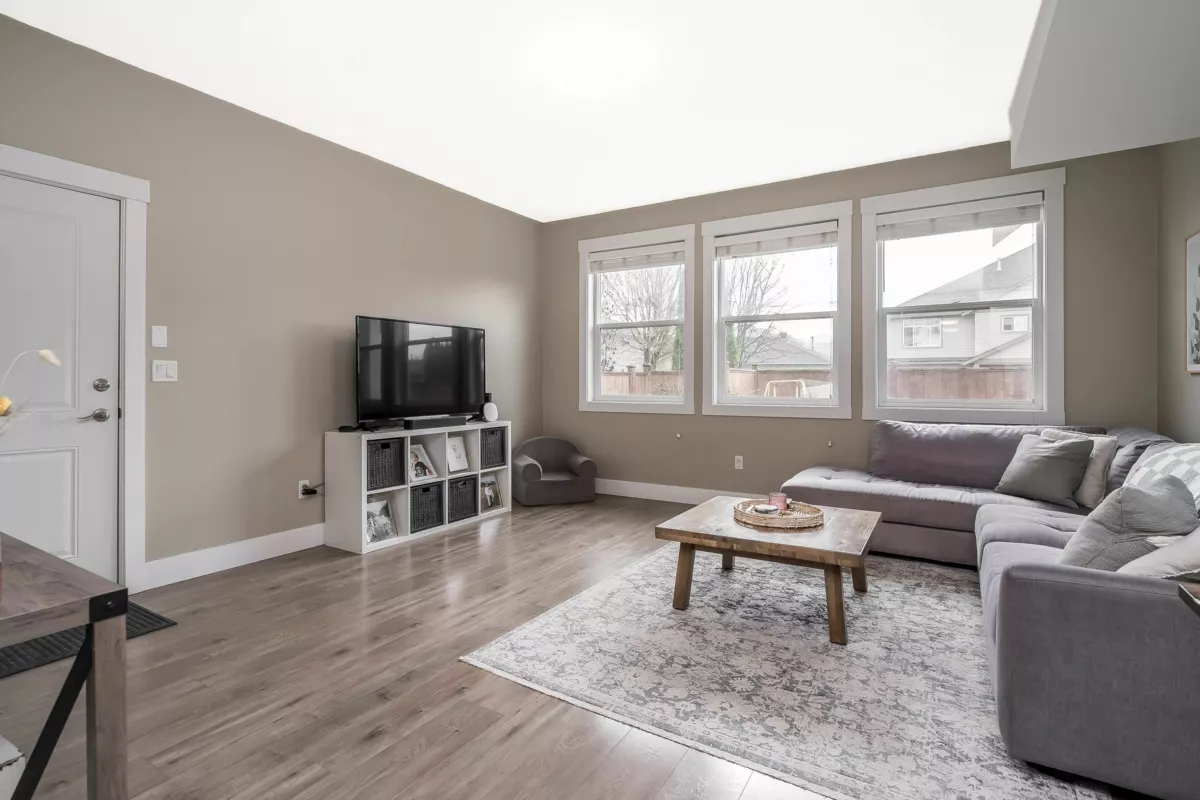 Staircase Photo of 46181 Second Avenue, Chilliwack, BC