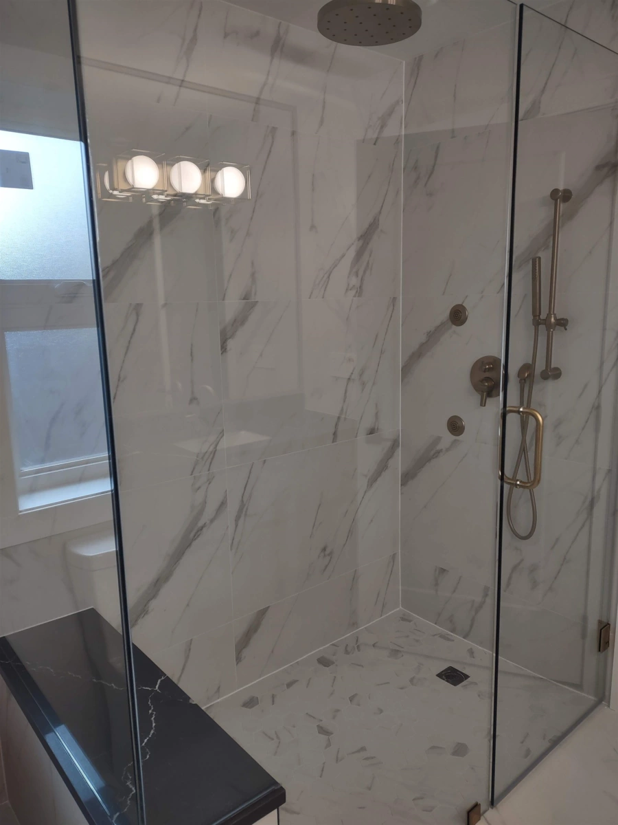 Walk-In Closet Photo of 2 1706 W 68 Avenue, Vancouver, BC