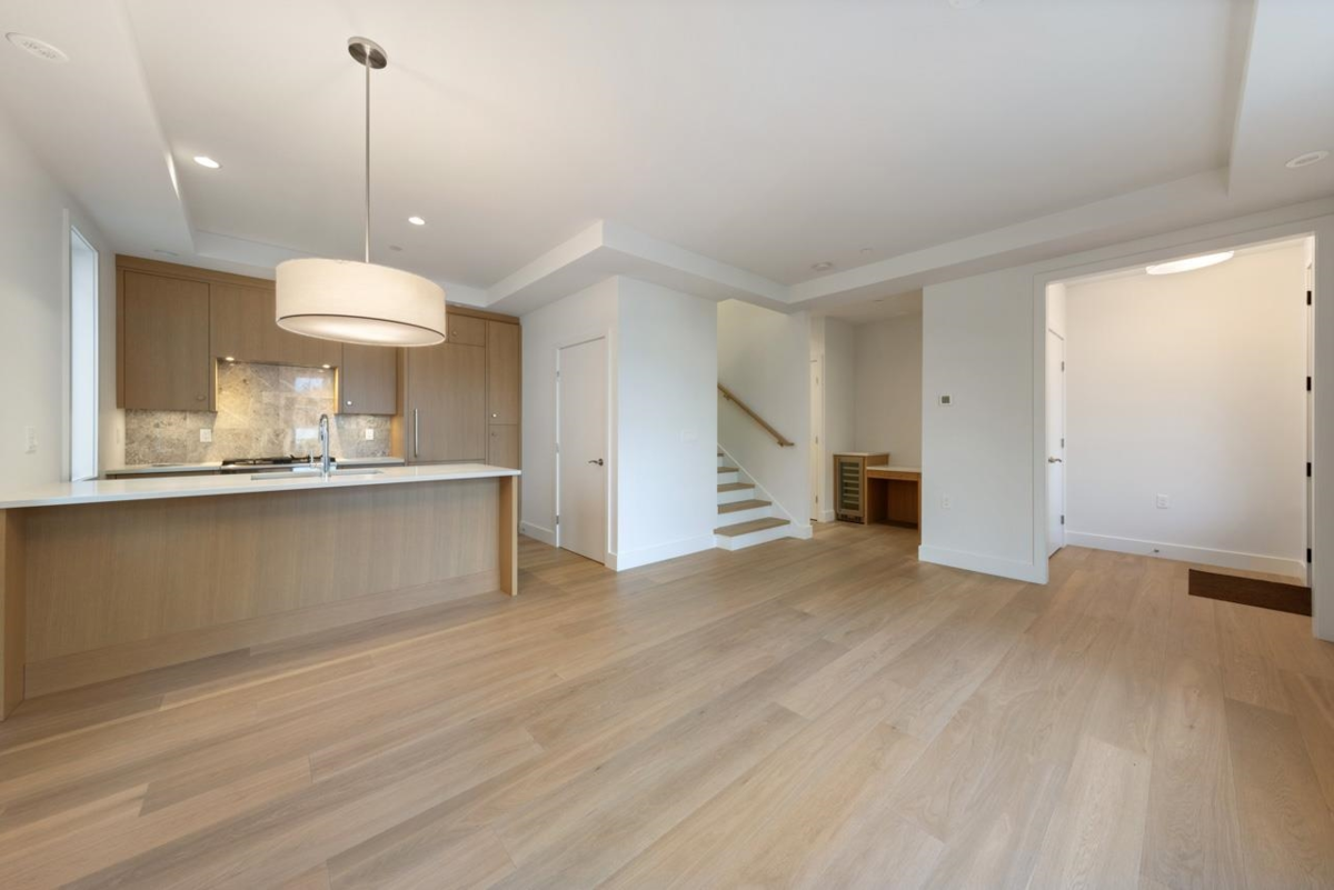 Kitchen Island Photo of 1136 E 26th Avenue, Vancouver, BC