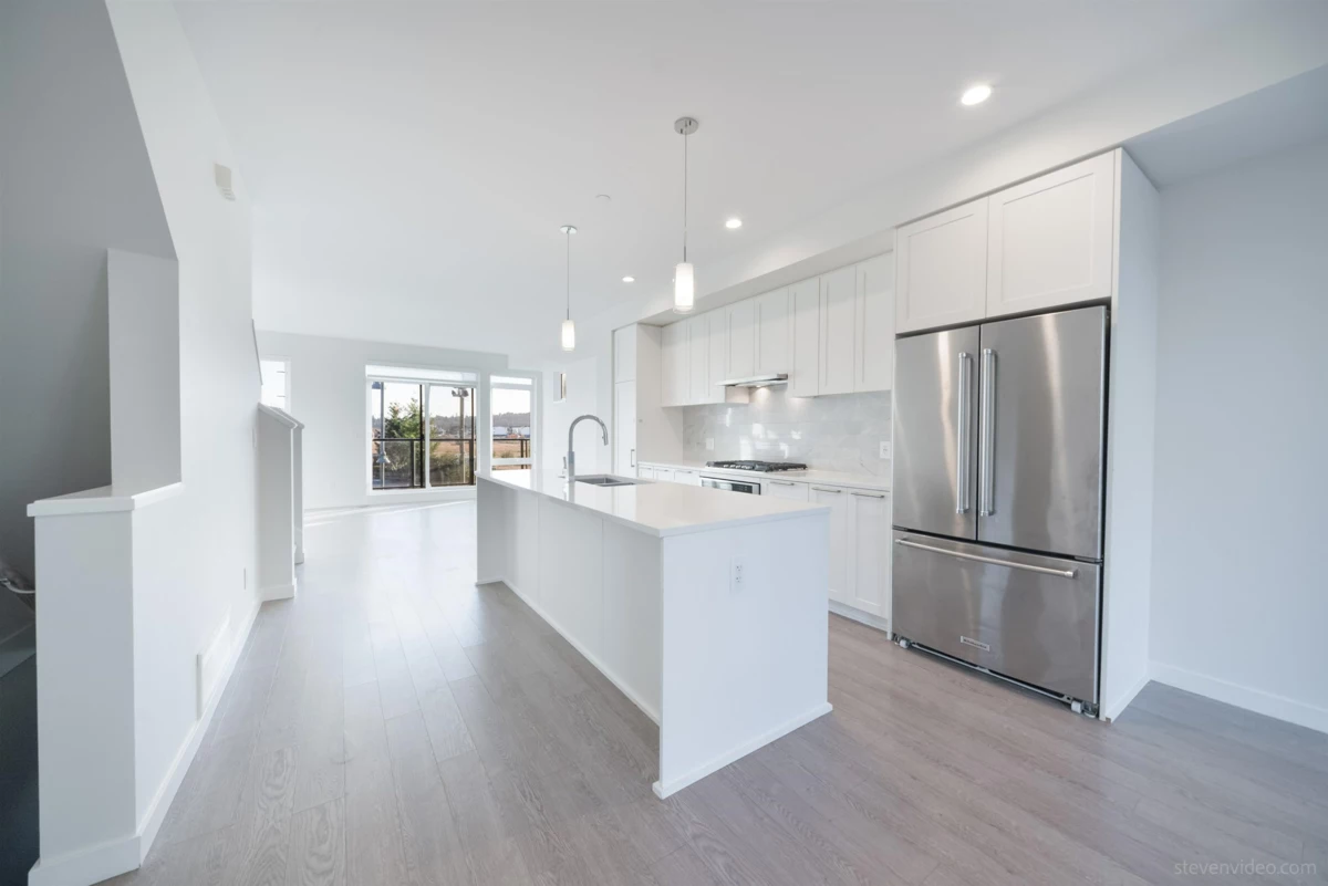Dining Area Photo of 135 4738 Hemlock Way, Tsawwassen, BC
