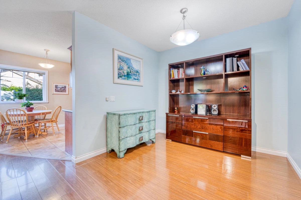 Kitchen Photo of 21 11711 Steveston Highway, Richmond, BC