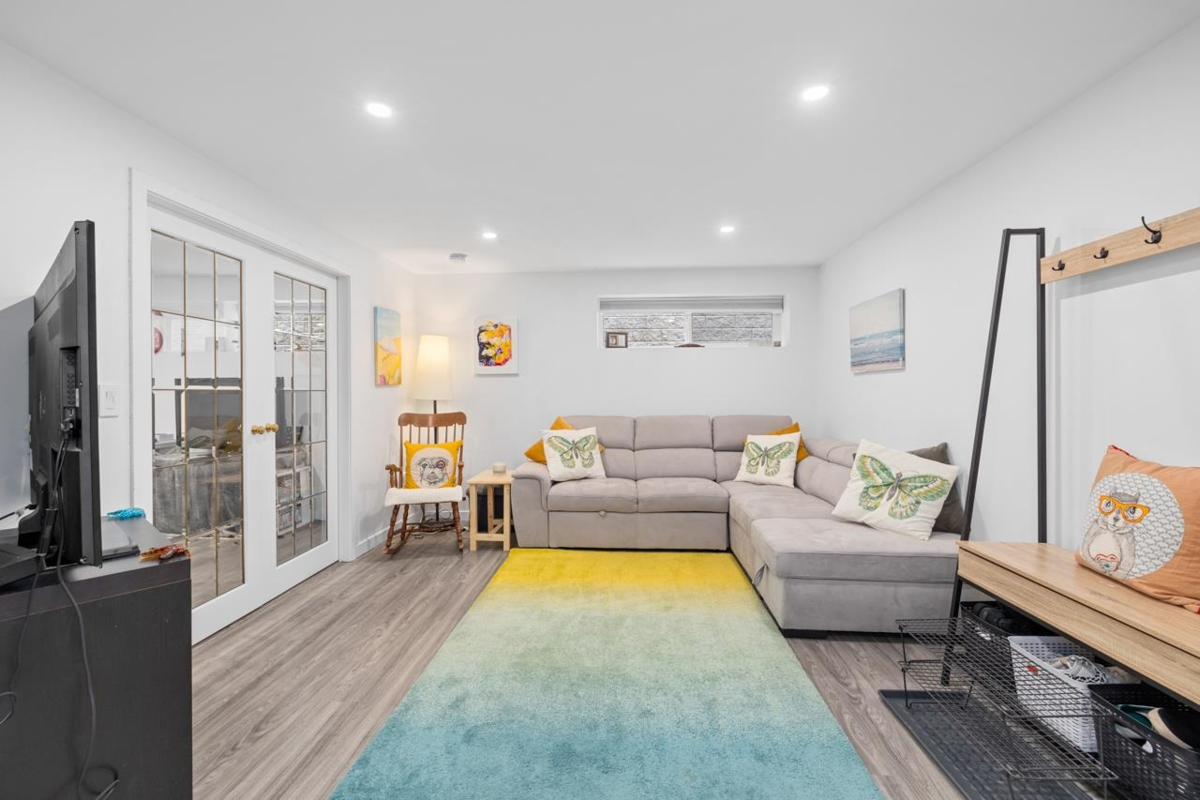 Outdoor Patio Photo of 2524 Bendale Road, North Vancouver, BC