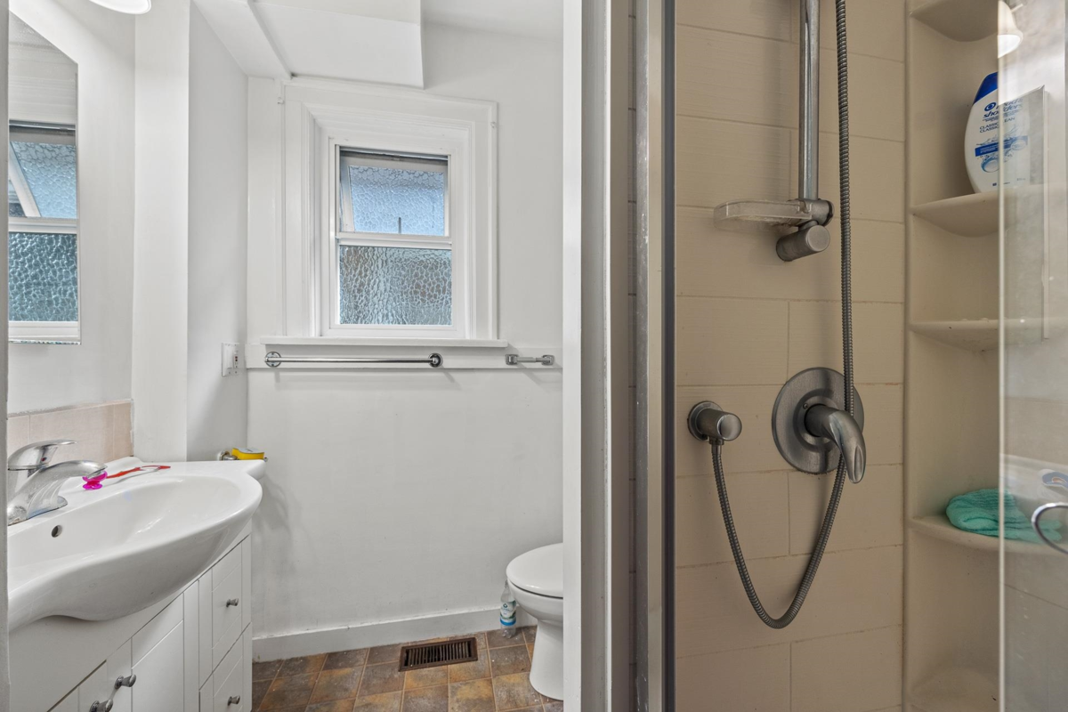 Breakfast Nook Photo of 3579 W 18th Avenue, Vancouver, BC