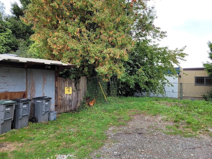 Kitchen Photo of 6084 Chester Street, Vancouver, BC