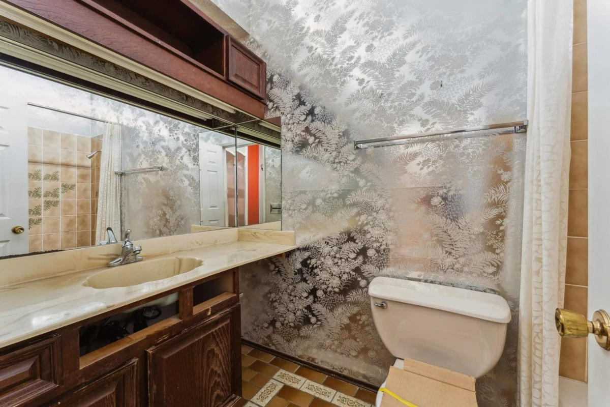 Office / Den Photo of 310 2416 W 3rd Avenue, Vancouver, BC