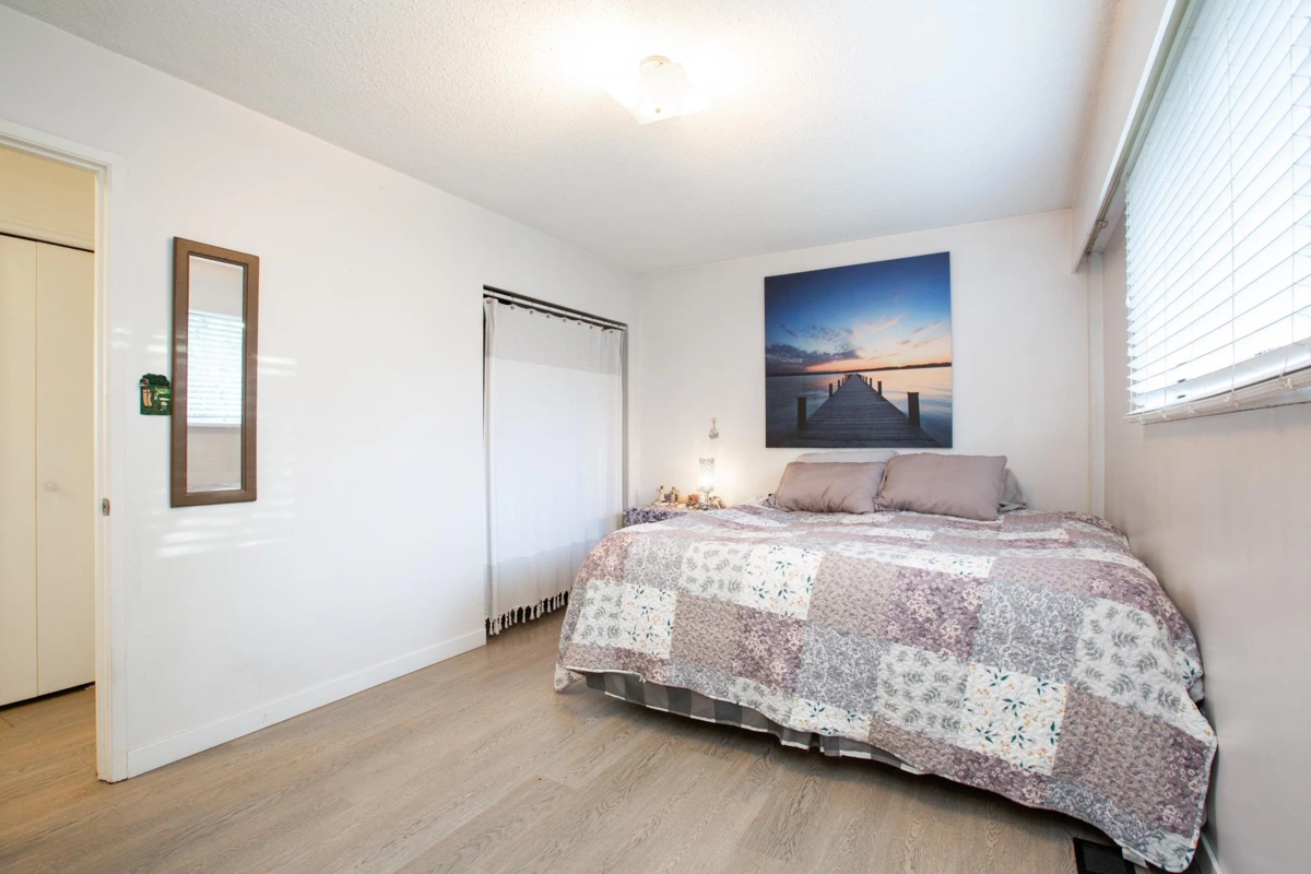 Bedroom 3 Photo of 6221 175a Street, Surrey, BC