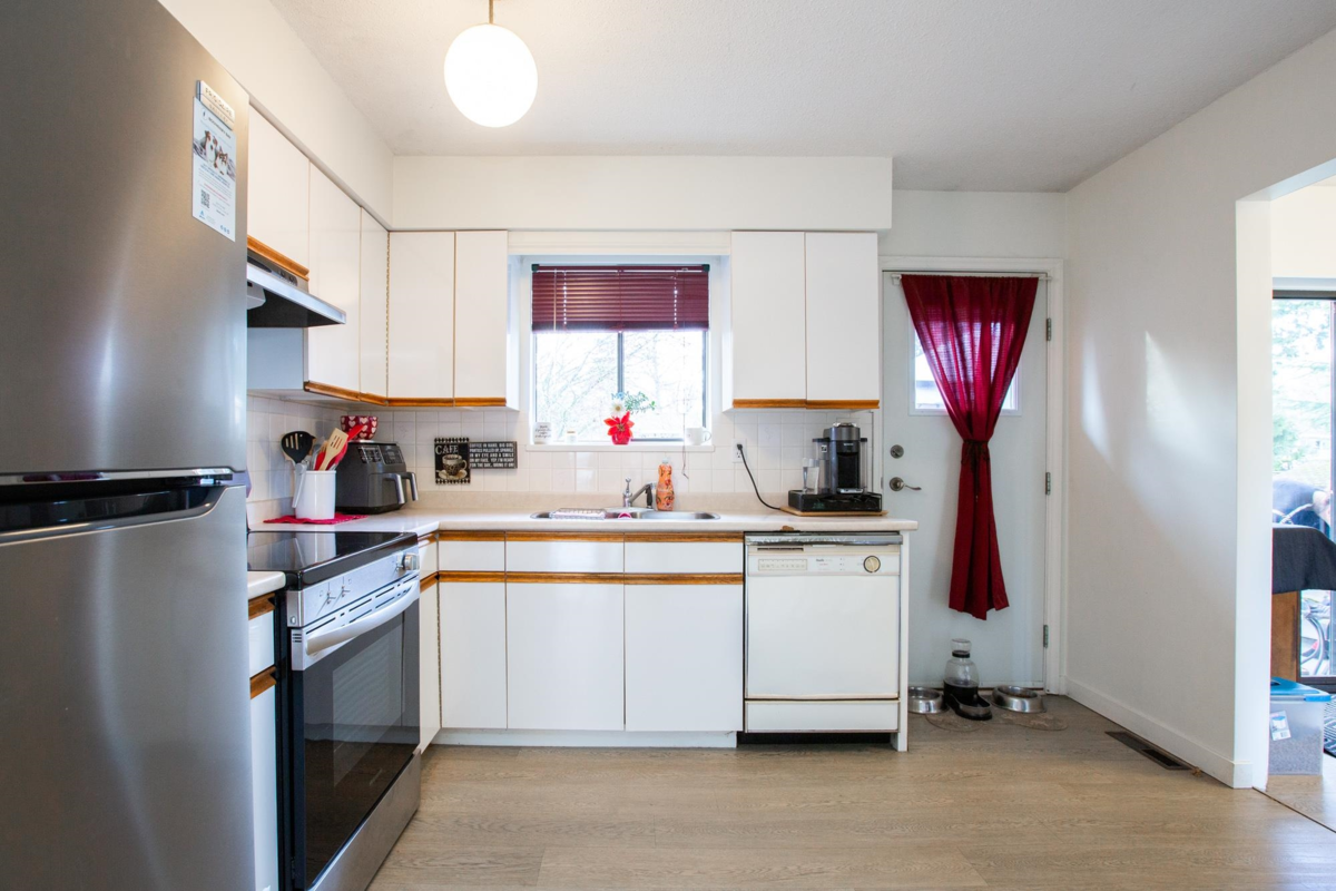 Primary Bedroom Photo of 6221 175a Street, Surrey, BC