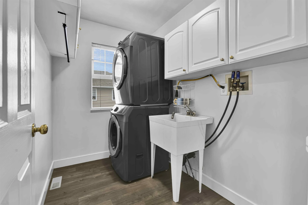 Garage Interior Photo of 27 6518 121 Street, Surrey, BC