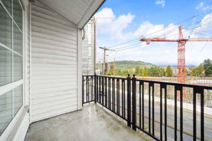 Basement Recreation Room Photo of 417 608 Como Lake Avenue, Coquitlam, BC