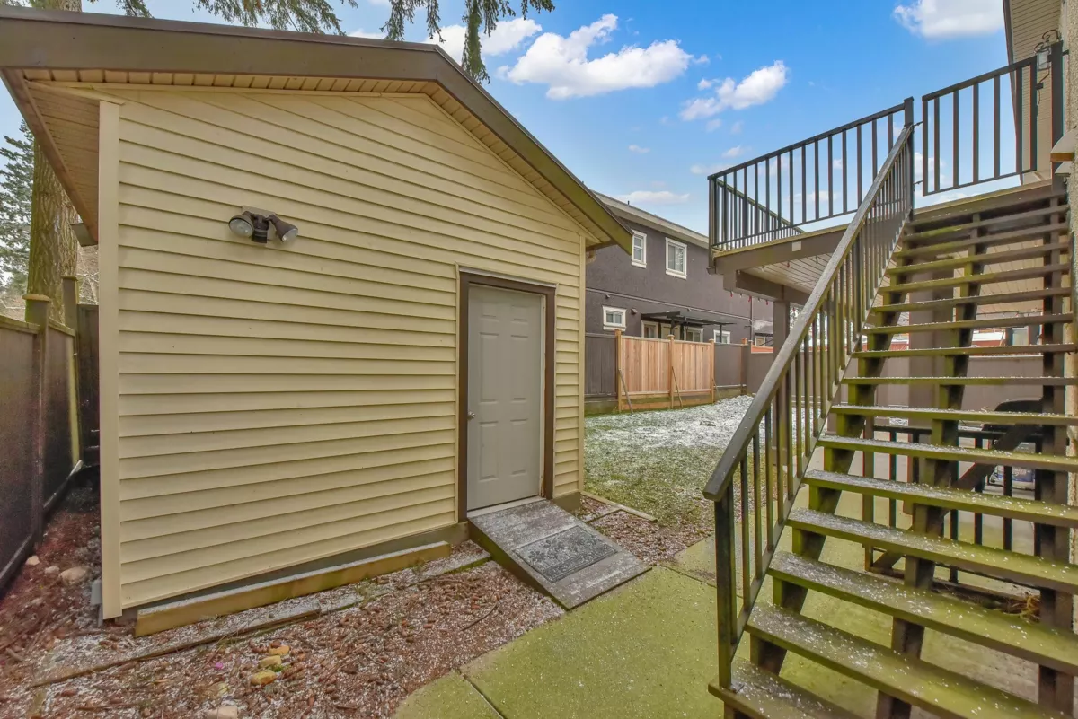 Hot Tub / Spa Photo of 9405 126 Street, Surrey, BC