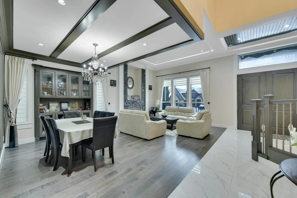 Kitchen Island Photo of 9405 126 Street, Surrey, BC