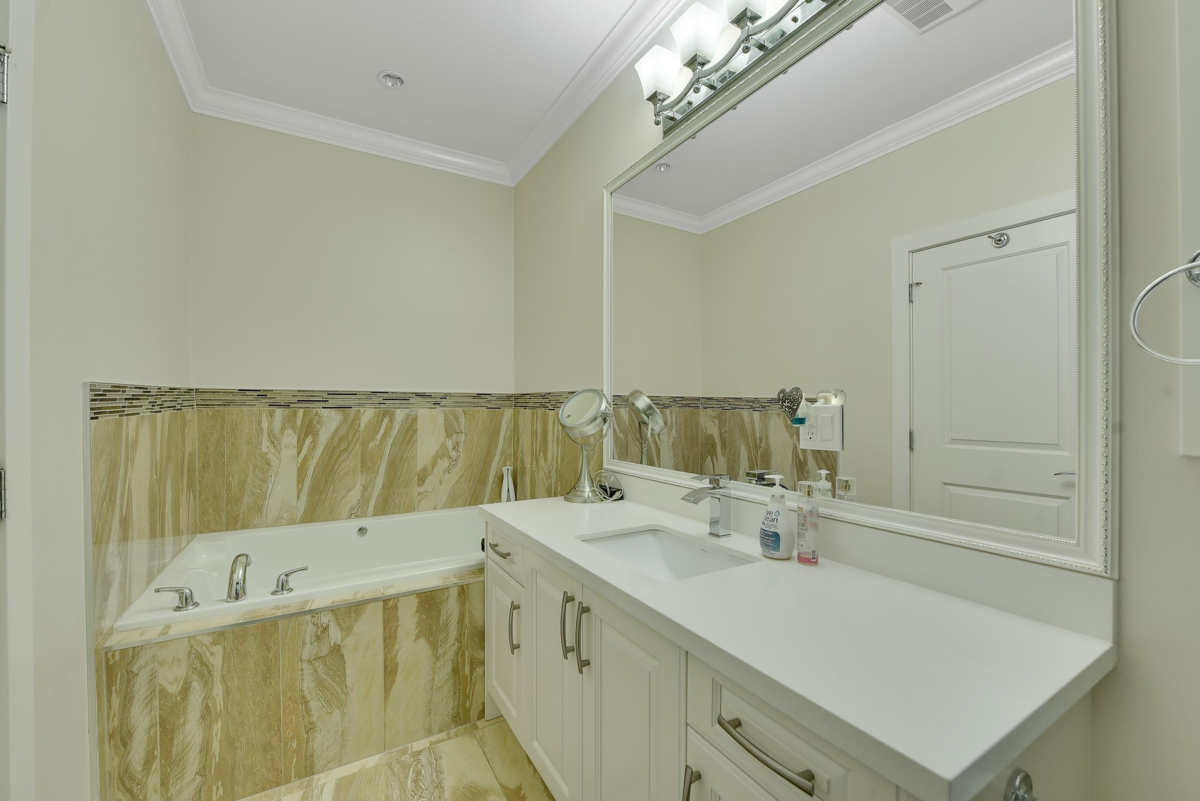 Loft / Bonus Room Photo of 9405 126 Street, Surrey, BC
