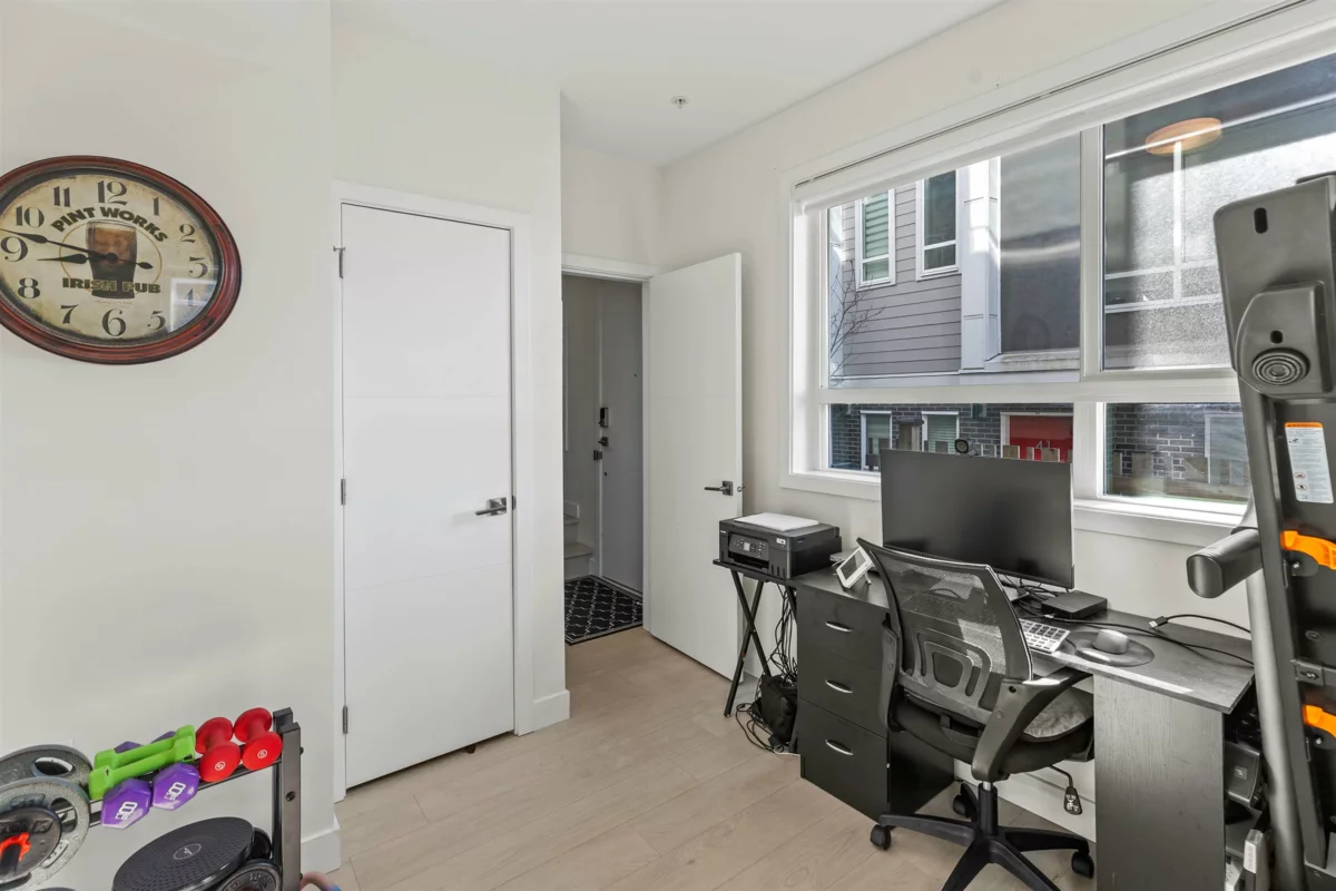 Powder Room Photo of 22 19628 55a Avenue, Langley, BC