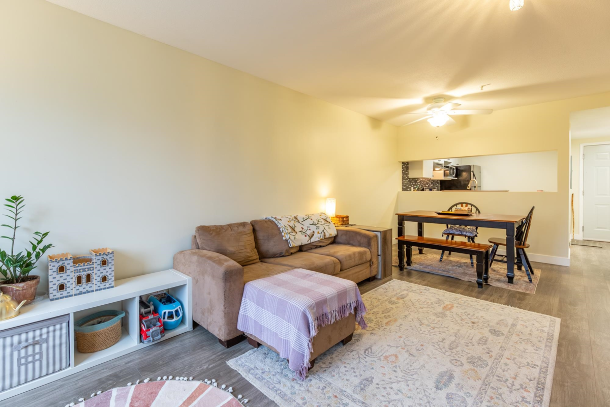 Primary Bedroom Photo of 230 27358 32 Avenue, Langley, BC