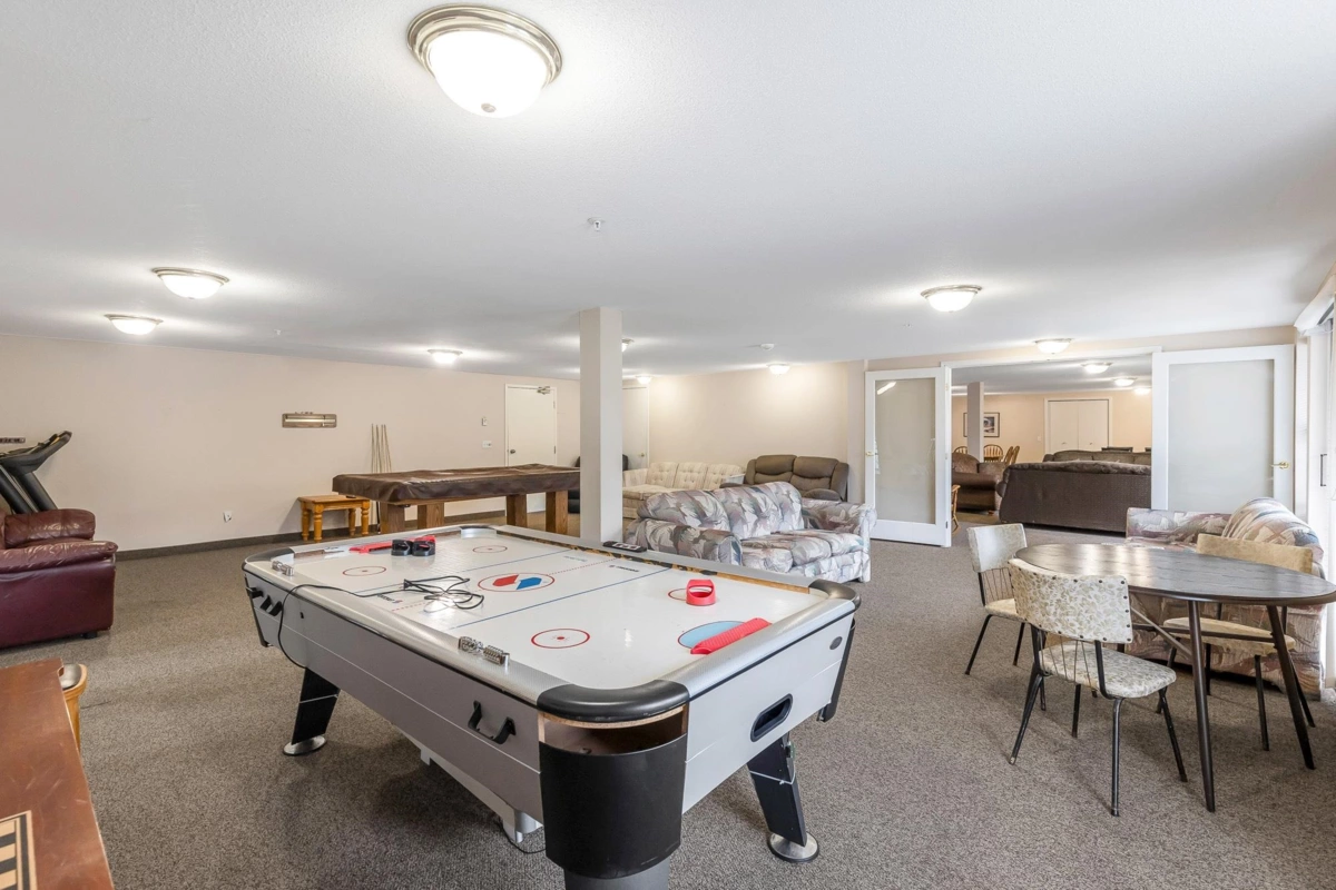 Staircase Photo of 230 27358 32 Avenue, Langley, BC