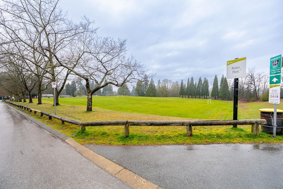 Swimming Pool Photo of 15058 Robin Crescent, Surrey, BC
