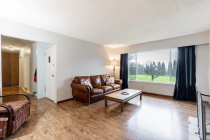 15058 Robin Crescent, Surrey, BC