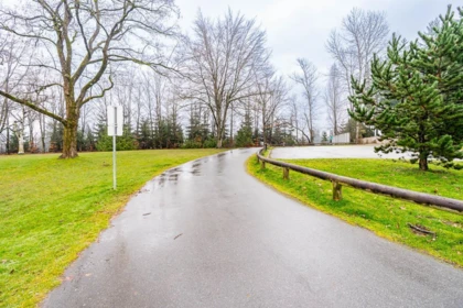 Hot Tub / Spa Photo of 15058 Robin Crescent, Surrey, BC