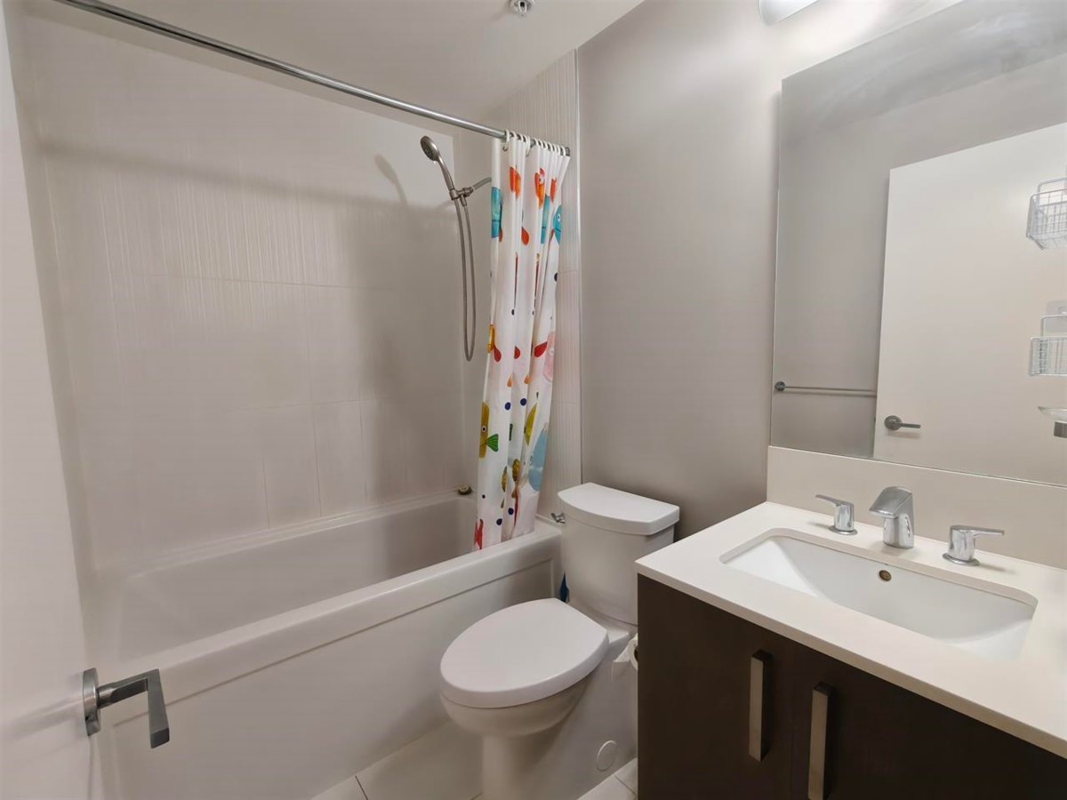 Backyard Photo of 212 10155 River Drive, Richmond, BC