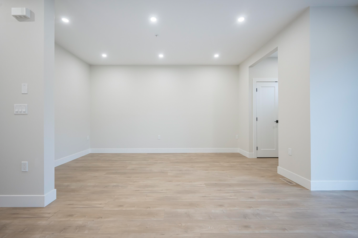 Bedroom 3 Photo of 20516 76a Avenue, Langley, BC