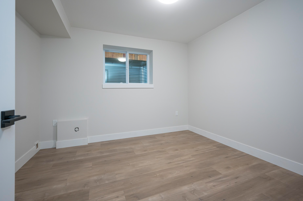 Hot Tub / Spa Photo of 20516 76a Avenue, Langley, BC