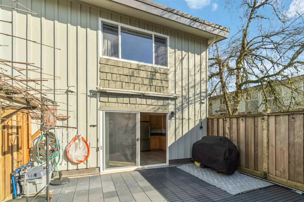 Front Yard Photo of 130 9061 Horne Street, Burnaby, BC