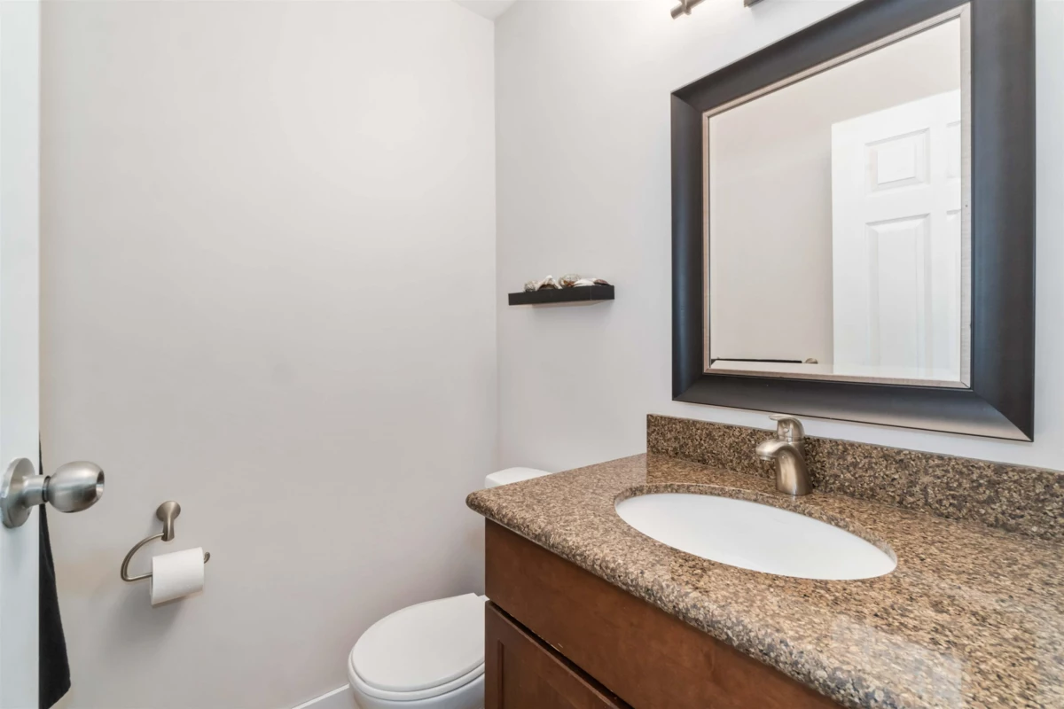 Guest Bathroom Photo of 130 9061 Horne Street, Burnaby, BC