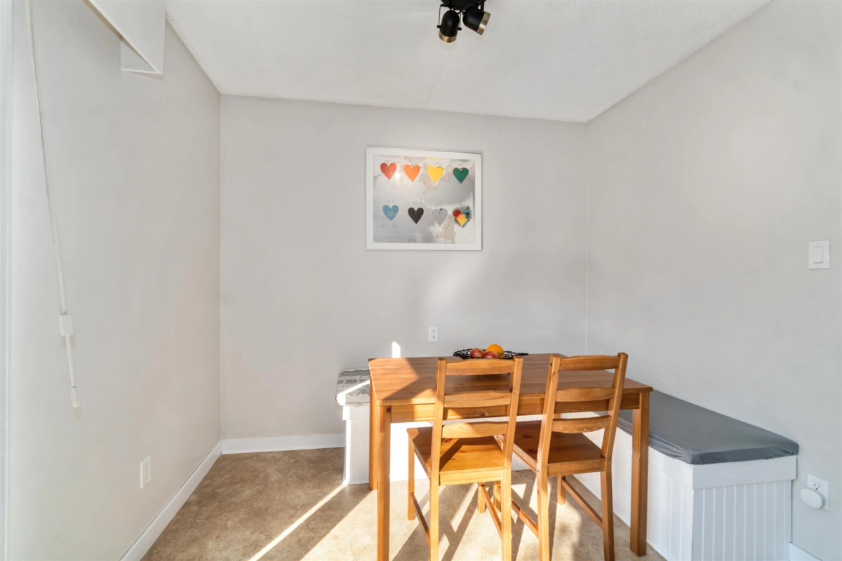 Primary Bathroom Photo of 130 9061 Horne Street, Burnaby, BC