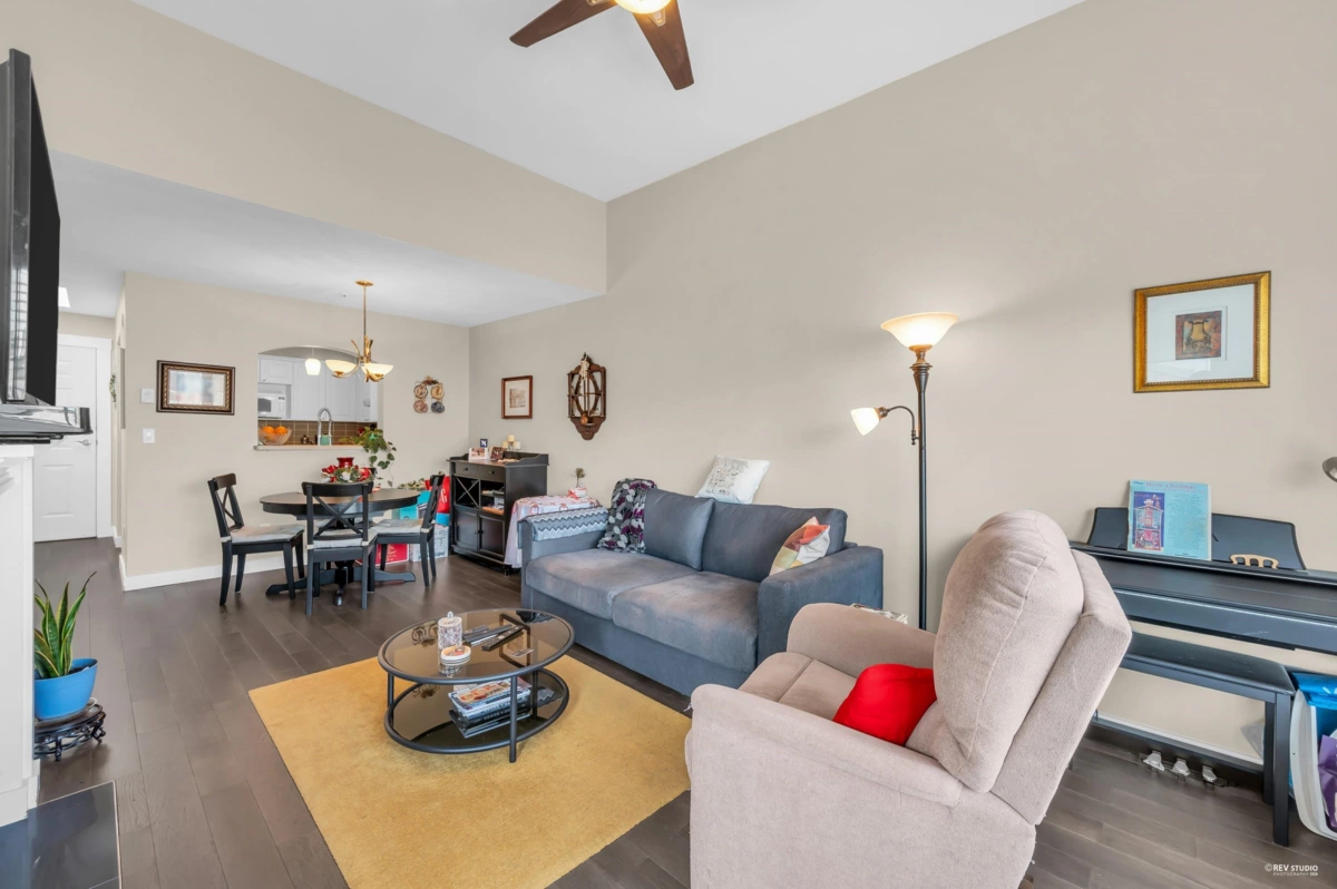 Bedroom 4 Photo of 403 2970 Princess Crescent, Coquitlam, BC