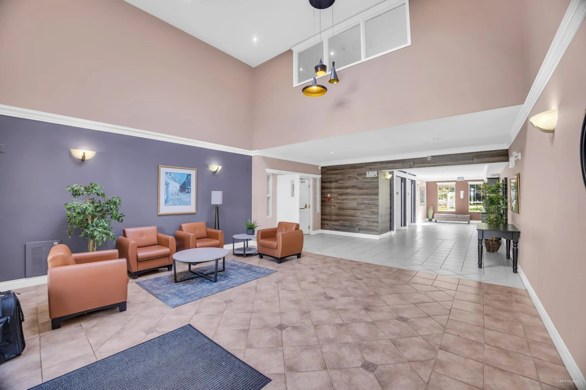 Living Room Photo of 403 2970 Princess Crescent, Coquitlam, BC