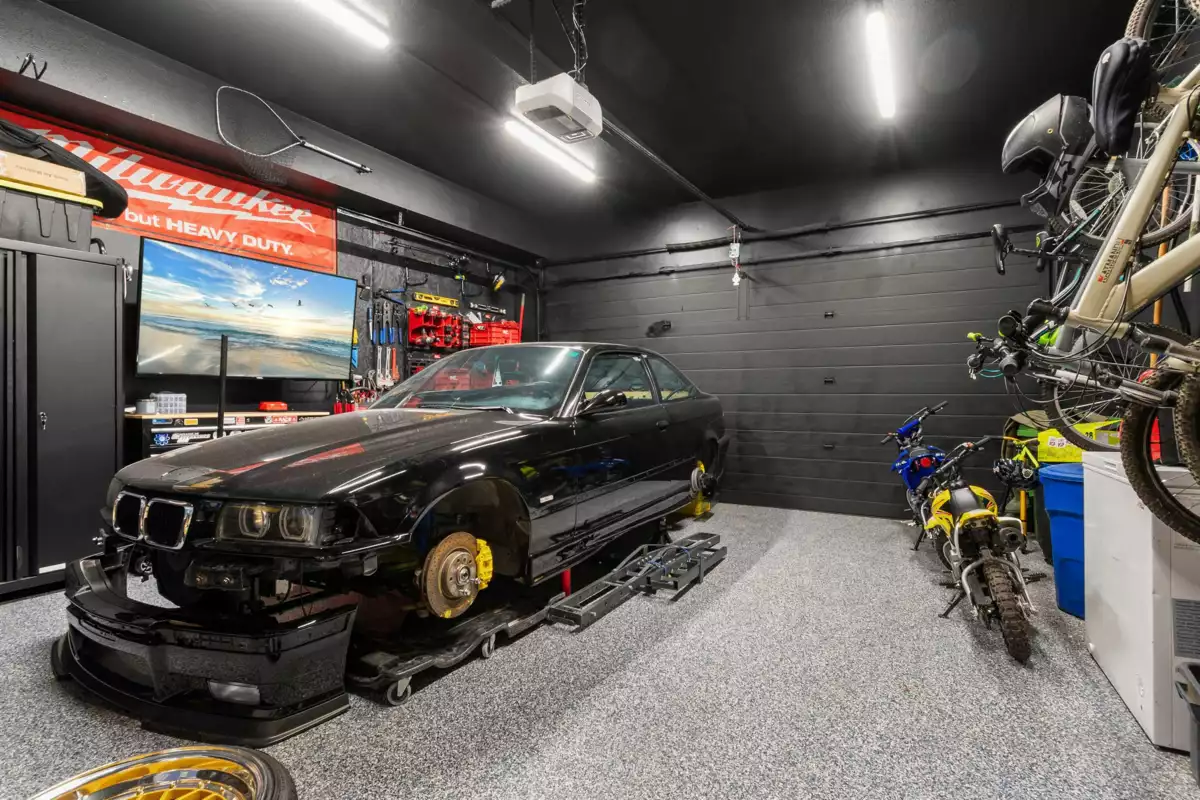 Bedroom 3 Photo of B 50249 Luna Place, Chilliwack, BC