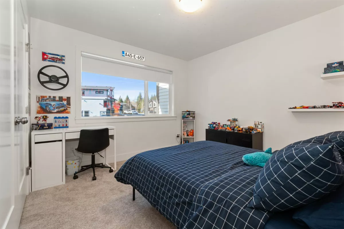 Laundry Room Photo of B 50249 Luna Place, Chilliwack, BC