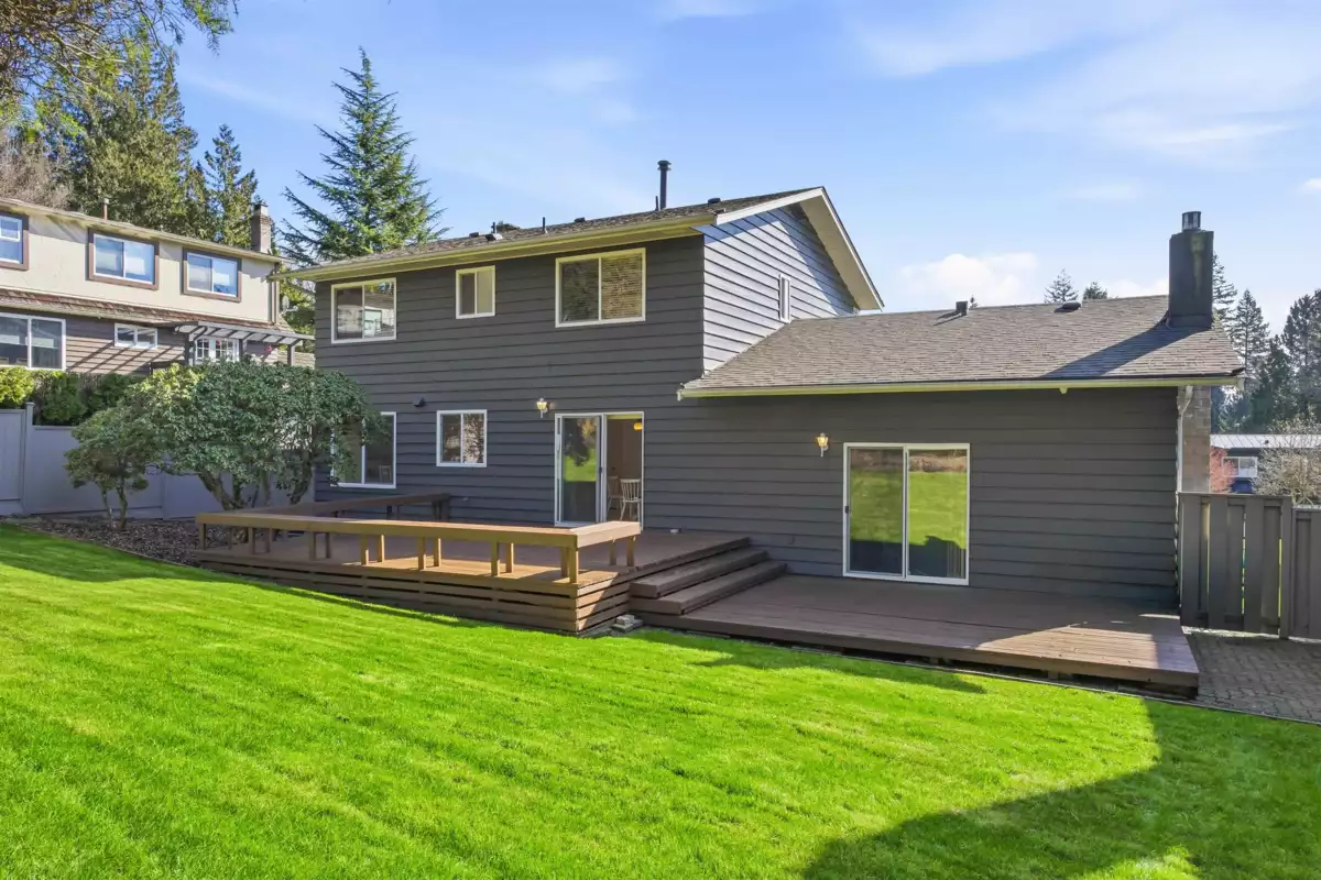 Outdoor Kitchen Photo of 2716 Byron Road, North Vancouver, BC