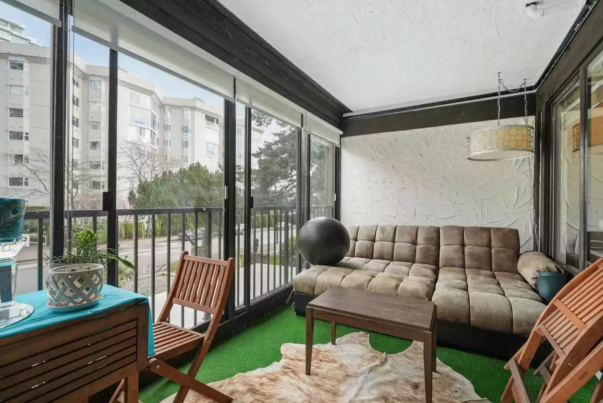 Office / Den Photo of 308 1437 Foster Street, White Rock, BC