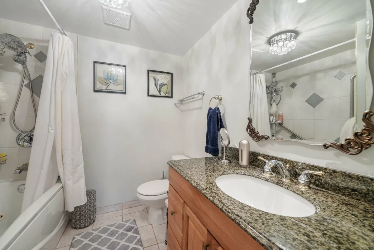 Primary Bedroom Photo of 308 1437 Foster Street, White Rock, BC