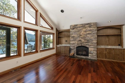 22 4622 Sinclair Bay Road, Garden Bay, BC, Garden Bay — Single Family Residence for sale
