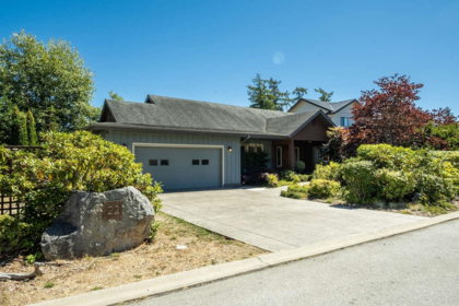 Garden / Landscaping Photo of 22 4622 Sinclair Bay Road, Garden Bay, BC