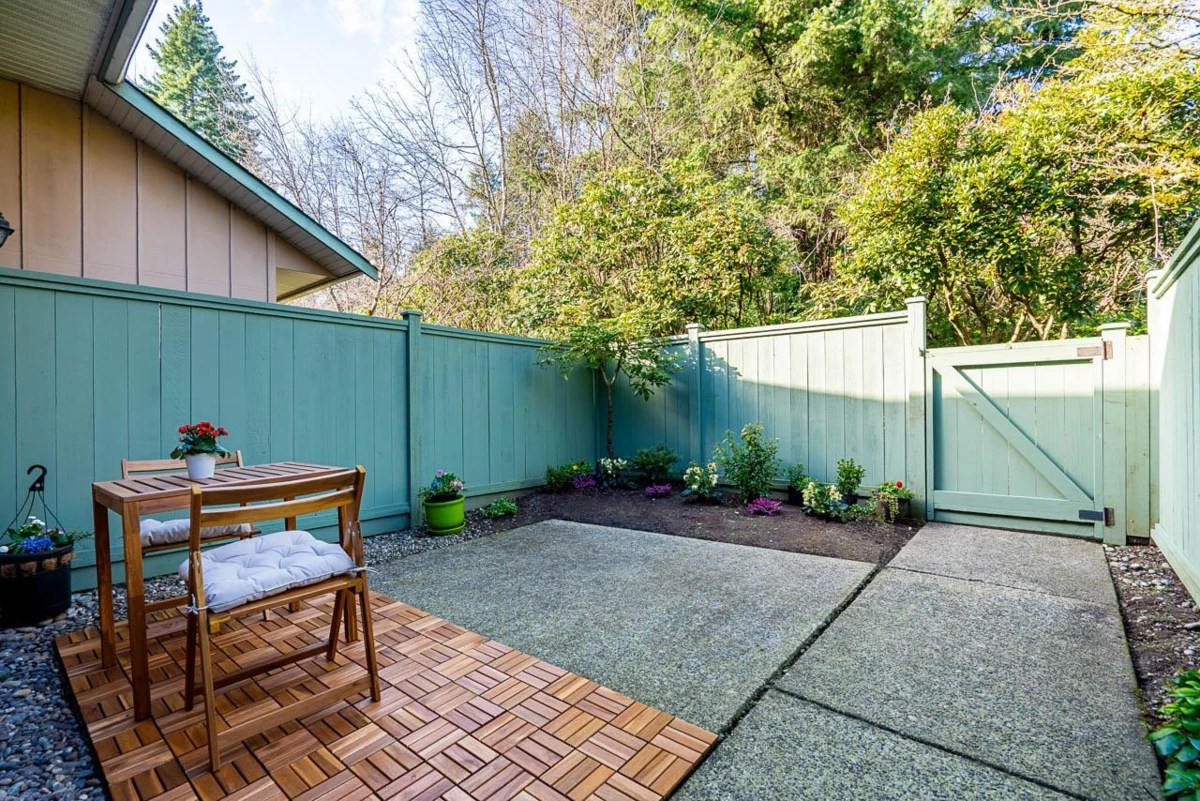 Dining Area Photo of 34 900 17th Street, North Vancouver, BC