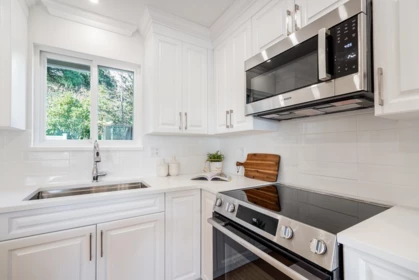 Breakfast Nook Photo of 34 900 17th Street, North Vancouver, BC