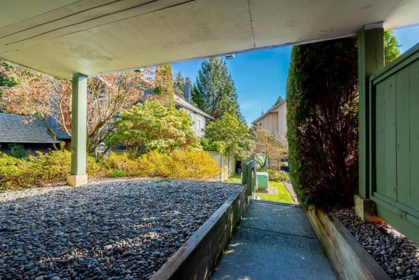 Outdoor Kitchen Photo of 34 900 17th Street, North Vancouver, BC