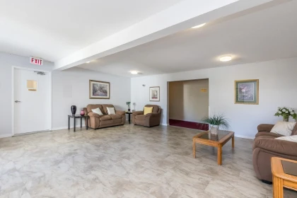 Basement Recreation Room Photo of 118 2277 Mccallum Road, Abbotsford, BC