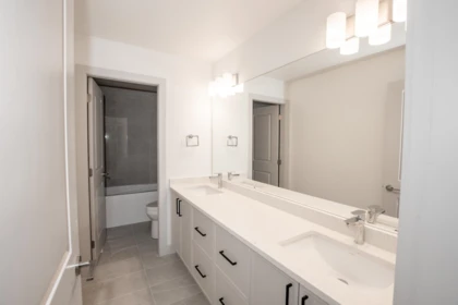 Primary Bedroom Photo of 1 7138 Marble Hill Road, Chilliwack, BC