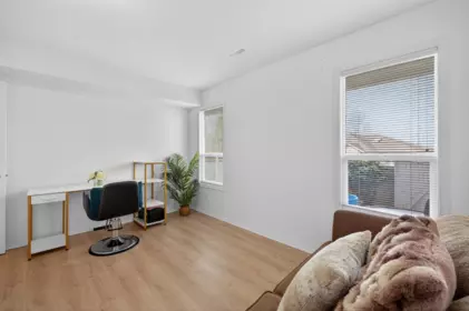 Basement Recreation Room Photo of 10 46906 Russell Road, Chilliwack, BC