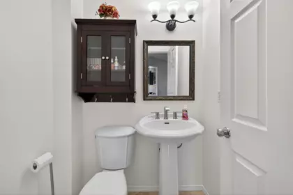 Mudroom Photo of 10 46906 Russell Road, Chilliwack, BC
