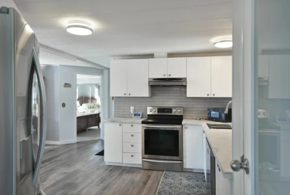 Kitchen Island Photo of 5218 Sunshine Coast Highway, Sechelt, BC