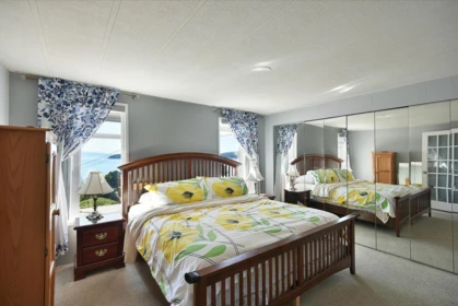 Primary Bedroom Photo of 5218 Sunshine Coast Highway, Sechelt, BC