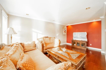 Basement Recreation Room Photo of 6970 Willingdon Avenue, Burnaby, BC