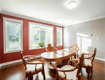 Hallway Photo of 6970 Willingdon Avenue, Burnaby, BC